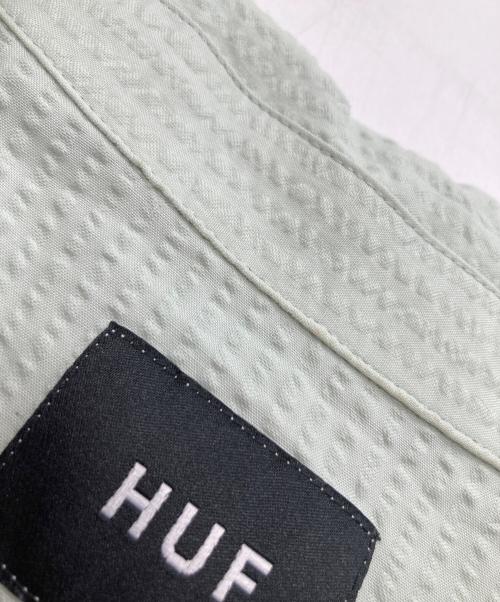 HUF（ハフ）HUF (ハフ) アーチロゴ シアサッカーS/Sシャツ グリーン サイズ:Lの古着・服飾アイテム