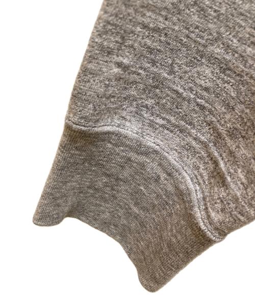 REMI RELIEF（レミレリーフ）REMI RELIEF (レミレリーフ) ヘンリーネックカットソー グレー サイズ:Sの古着・服飾アイテム