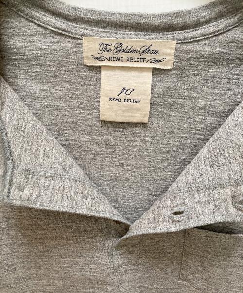 REMI RELIEF（レミレリーフ）REMI RELIEF (レミレリーフ) ヘンリーネックカットソー グレー サイズ:Sの古着・服飾アイテム