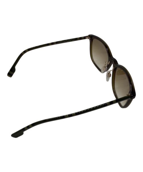 BURBERRY（バーバリー）BURBERRY (バーバリー) チェックテンプルサングラス グリーン サイズ:53□18-140の古着・服飾アイテム