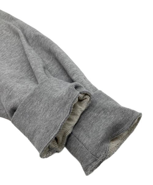 CDG（シーディージー）CDG (シーディージー) ロゴプリントフーディー グレー サイズ:XLの古着・服飾アイテム