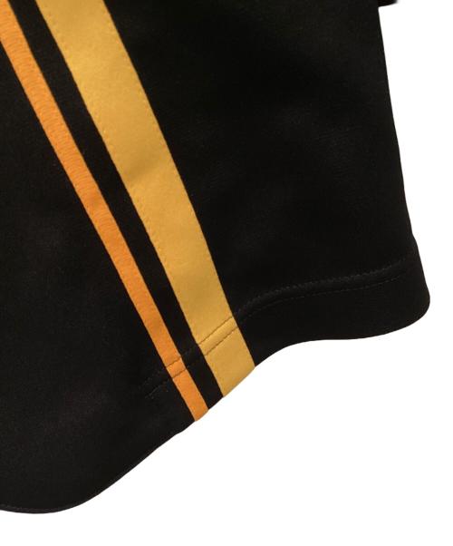 s'yte（サイト）s'yte (サイト) PE/SMOOTH JERSEY GEOMETRIC PATTERN EMBROIDERY VERTICAL TAPE LINE 2BS JACKET ブラック サイズ:3の古着・服飾アイテム