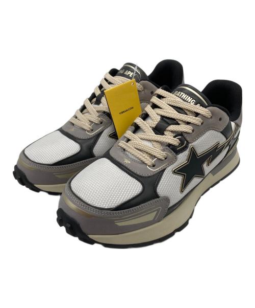 A BATHING APE（ア ベイシング エイプ）A BATHING APE (ア ベイシング エイプ) ローカットスニーカー ホワイト×ブラック サイズ:29 未使用品の古着・服飾アイテム