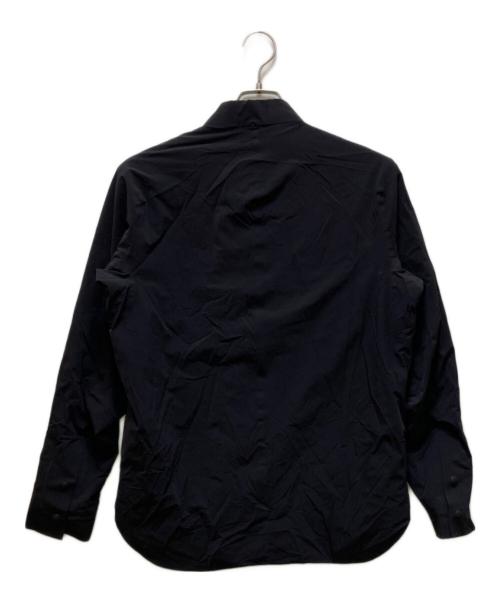 DESCENTE ALLTERAIN（デザントオルテライン）DESCENTE ALLTERAIN (デザントオルテライン) インシュレーション中綿シャツ ブラック サイズ:Mの古着・服飾アイテム