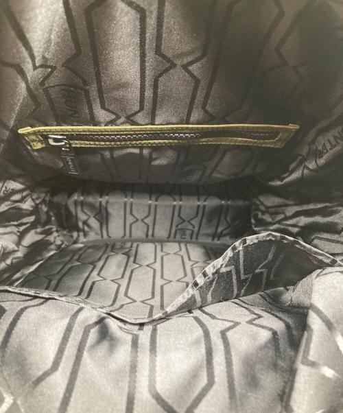 HUNTER（ハンター）HUNTER (ハンター) パイオニア ミディアム トップクリップ バックパック オリーブ 未使用品の古着・服飾アイテム