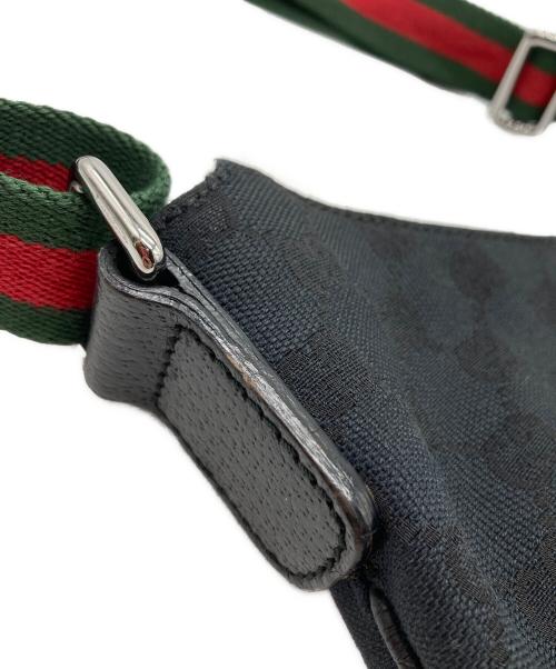 GUCCI（グッチ）GUCCI (グッチ) GGキャンバス ショルダーバッグ ブラックの古着・服飾アイテム