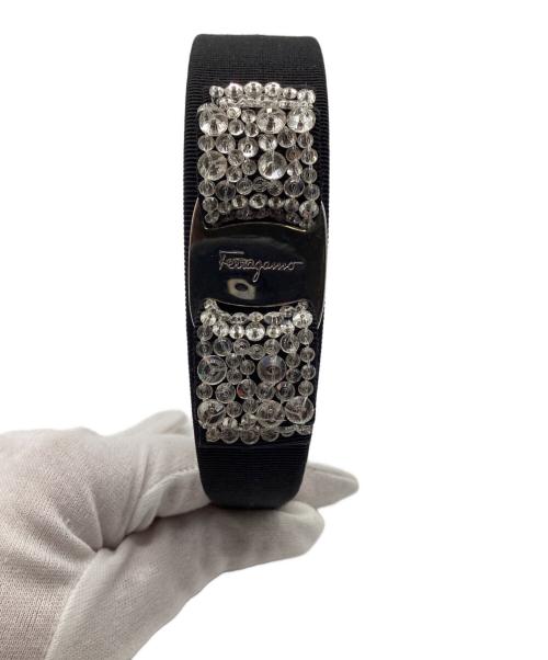 Salvatore Ferragamo（サルヴァトーレ フェラガモ）Salvatore Ferragamo (サルヴァトーレ フェラガモ) ヴァラリボンクリスタル カチューシャ ブラックの古着・服飾アイテム