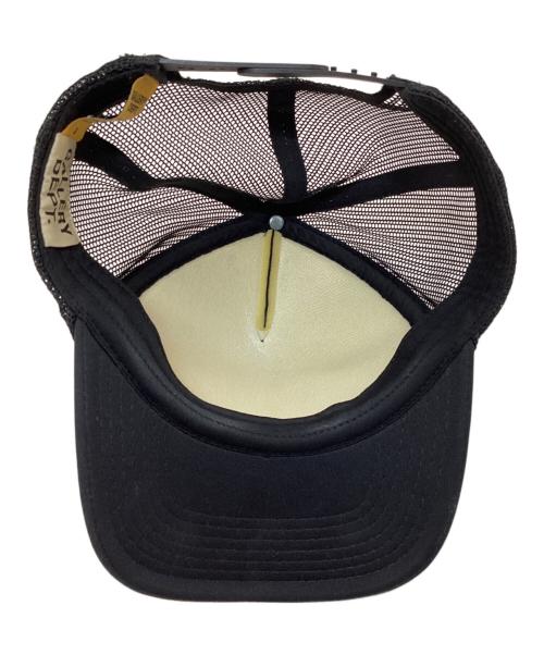 GALLERY DEPT（ギャラリー デプト）GALLERY DEPT (ギャラリー デプト) 反転ロゴプリントトラッカーメッシュキャップ ブラックの古着・服飾アイテム