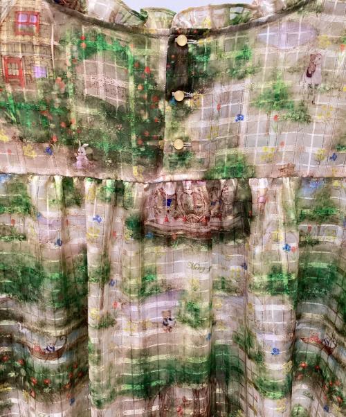 yukiemon（ユキエモン）yukiemon (ユキエモン) カルーセルチュニック ベージュ×グリーン サイズ:3L 未使用品の古着・服飾アイテム