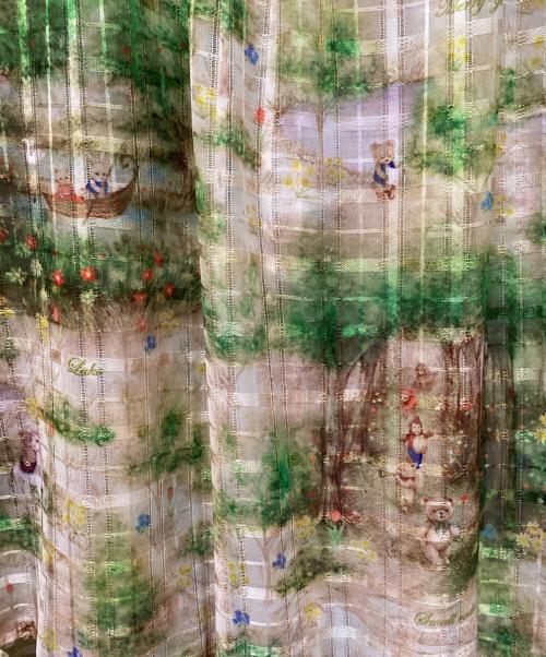 yukiemon（ユキエモン）yukiemon (ユキエモン) カルーセルチュニック ベージュ×グリーン サイズ:3L 未使用品の古着・服飾アイテム