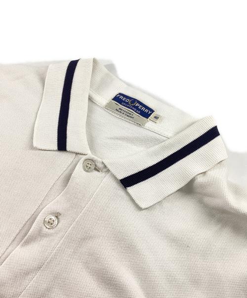 FRED PERRY（フレッドペリー）FRED PERRY (フレッドペリー) シングルティップラインポロシャツ ホワイト サイズ:40の古着・服飾アイテム