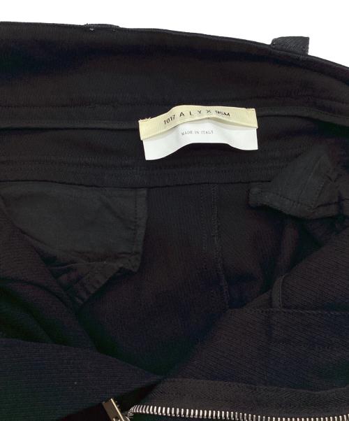 1017 ALYX 9SM（テンセブンティーン アリクス ナインエスエム）1017 ALYX 9SM (アリクス) ローラーコースターバックル フライトパンツ ブラック サイズ:50の古着・服飾アイテム