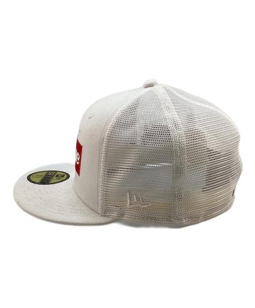New Era（ニューエラ）New Era (ニューエラ) Supreme (シュプリーム) ボックスロゴメッシュキャップ ホワイトの古着・服飾アイテム
