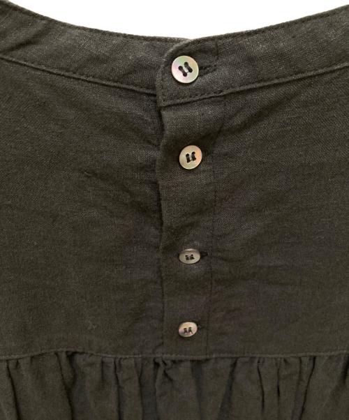 ina（イナ）ina (イナ) 胸切替ギャザーパフスリーブプルオーバー グレー サイズ:Freeの古着・服飾アイテム