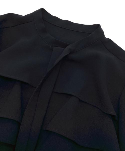 KUMIKYOKU（クミキョク）KUMIKYOKU (クミキョク) コンフォータブルドレープ フリルブラウス ネイビー サイズ:3の古着・服飾アイテム