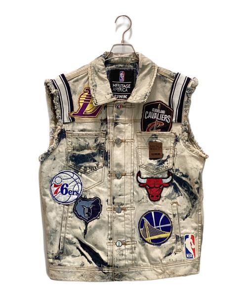 HERITAGE AMERICA（ヘリテージ アメリカ）HERITAGE AMERICA (ヘリテージ アメリカ) ワッペントラッカーデニムベスト ベージュ サイズ:XLの古着・服飾アイテム