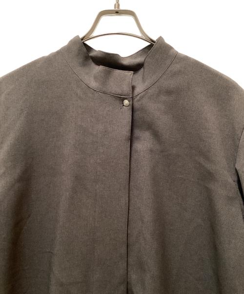 foufou（フーフー ザドレス）foufou (フーフー) ハイネックブラウス グレー サイズ:Freeの古着・服飾アイテム