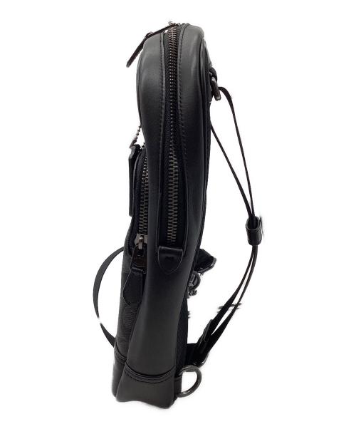 COACH（コーチ）COACH (コーチ) グラハム パック シグネチャー キャンバス ボディーバッグ ブラックの古着・服飾アイテム