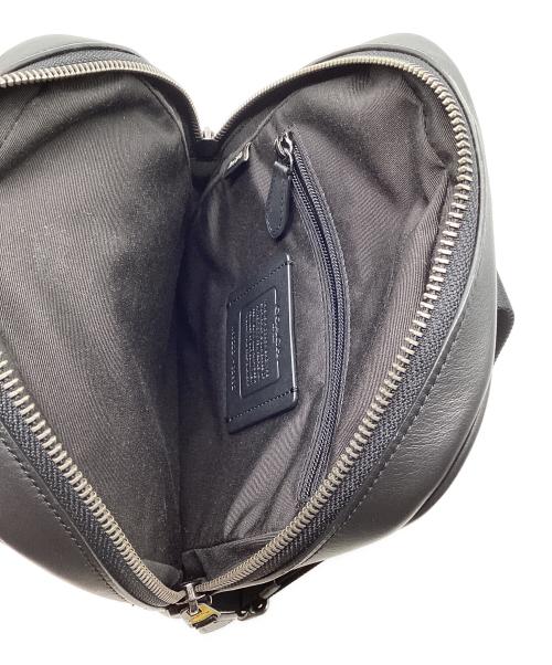 COACH（コーチ）COACH (コーチ) グラハム パック シグネチャー キャンバス ボディーバッグ ブラックの古着・服飾アイテム