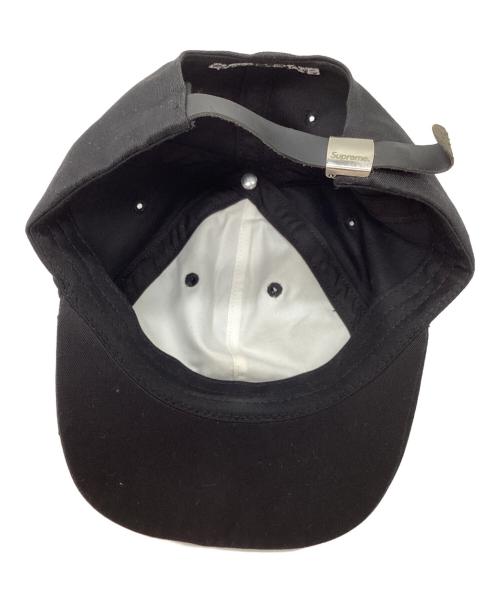 SUPREME（シュプリーム）SUPREME (シュプリーム) バイザーラベル6パネルキャップ ブラックの古着・服飾アイテム