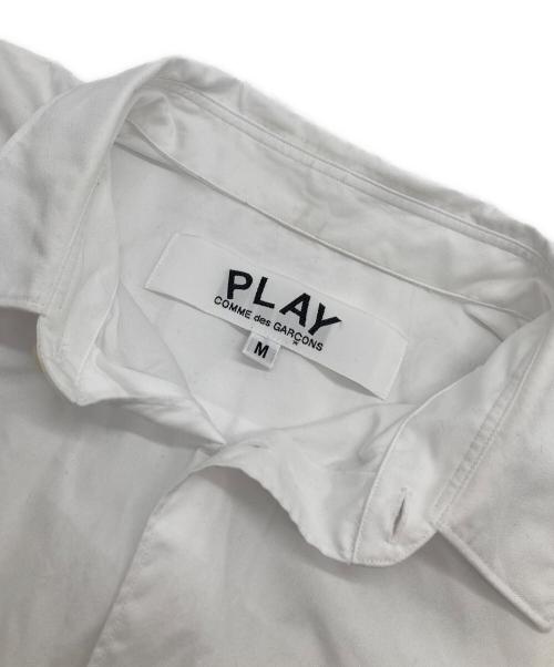 PLAY COMME des GARCONS（プレイコムデギャルソン）PLAY COMME des GARCONS (プレイ コムデギャルソン) ワンポイントハートワッペンシャツ ホワイト サイズ:Mの古着・服飾アイテム