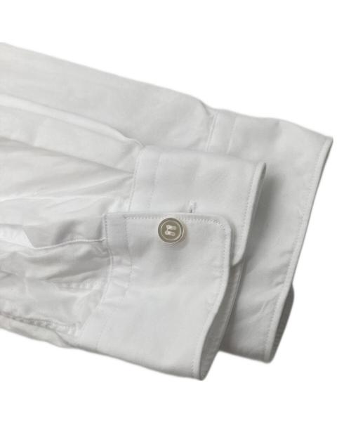 PLAY COMME des GARCONS（プレイコムデギャルソン）PLAY COMME des GARCONS (プレイ コムデギャルソン) ワンポイントハートワッペンシャツ ホワイト サイズ:Mの古着・服飾アイテム