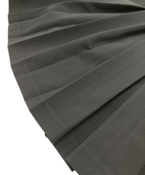 ENFOLD（エンフォルド）ENFOLD (エンフォルド) PLEATS TWO-WAY VEST ベスト ブラック サイズ:38の古着・服飾アイテム