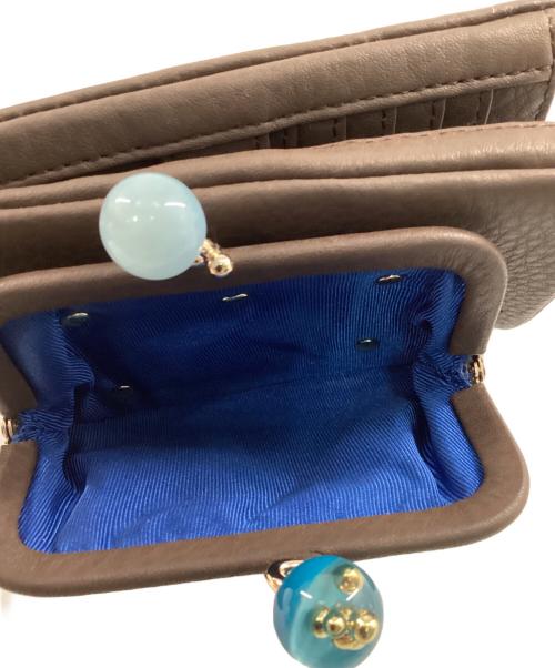 ear PAPILLONNER（イアパピヨネ）ear PAPILLONNER (イアパピヨネ) 牛革がま口二つ折り財布 ブラウン 未使用品の古着・服飾アイテム