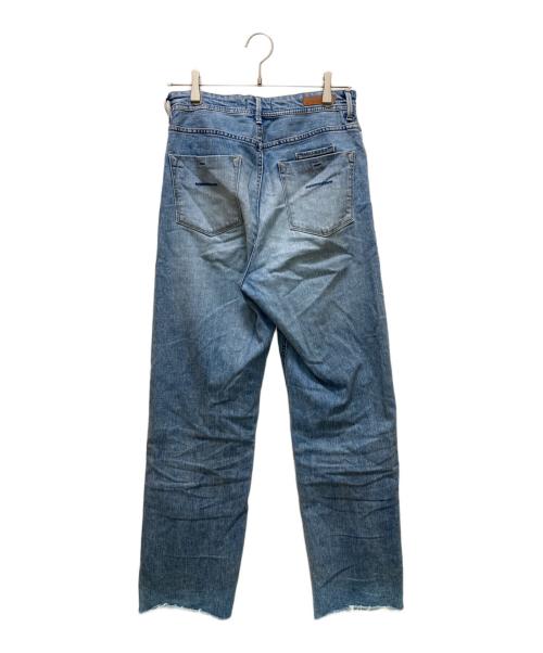 YANUK（ヤヌーク）YANUK (ヤヌーク) ボーイズストレート LEA カットオフデニムパンツ ブルー(SAX) サイズ:26の古着・服飾アイテム