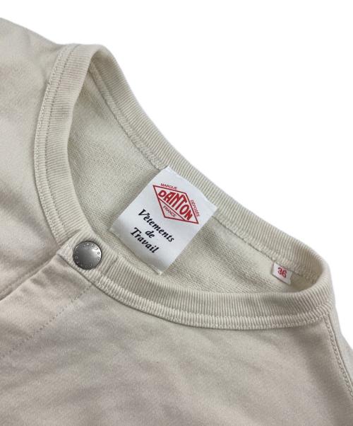 DANTON（ダントン）DANTON (ダントン) ドットボタンクルーネックカーディガン アイボリー サイズ:36の古着・服飾アイテム