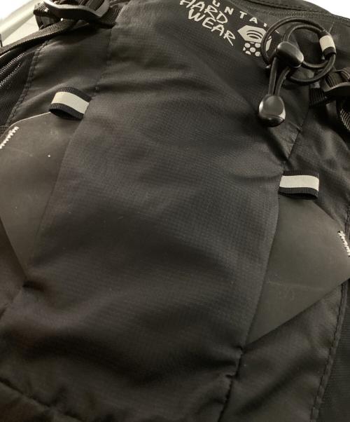 MOUNTAIN HARD WEAR（マウンテンハードウェア）MOUNTAIN HARD WEAR (マウンテンハードウェア) フリューイッド 16 V.3 バックパック ブラックの古着・服飾アイテム