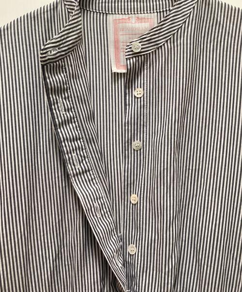 BEARDSLEY（ビアズリー）BEARDSLEY (ビアズリー) 先染めギャザーワンピース ネイビー×ホワイトの古着・服飾アイテム