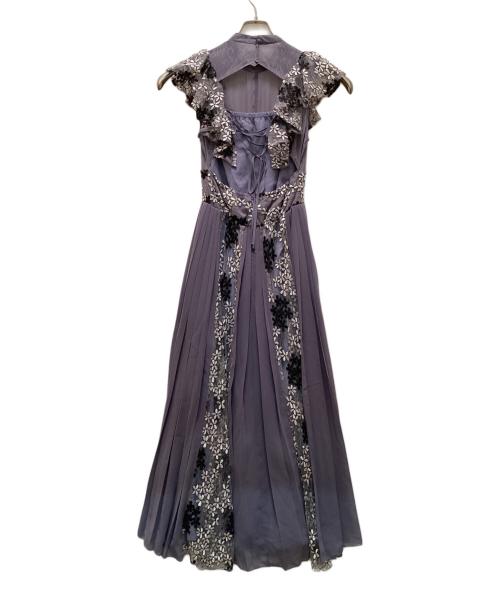 FRAY ID（フレイ アイディー）FRAY ID (フレイ アイディー) エンブロイダリープリーツドレス パープルの古着・服飾アイテム