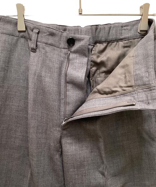 Spick and Span（スピック＆スパン）Spick and Span (スピックアンドスパン) ハイブリッドダブルクロスワンタックパンツ グレー サイズ:40の古着・服飾アイテム