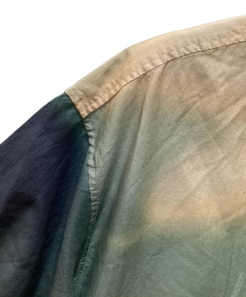 WHITE MOUNTAINEERING（ホワイトマウンテ二アニング）WHITE MOUNTAINEERING (ホワイトマウンテ二アニング) フォトプリントオープンカラーシャツ グレー×ベージュ サイズ:3の古着・服飾アイテム