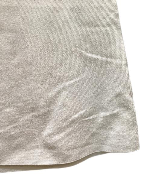 23区（ニジュウサンク）23区 (ニジュウサンク) 【洗える】レーヨンポリエステルストレッチ フレア ニット ホワイト サイズ:38の古着・服飾アイテム