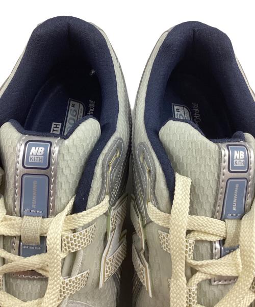 NEW BALANCE（ニューバランス）NEW BALANCE (ニューバランス) KITH (キス) M1906RKC シルバー×ブルー サイズ:29の古着・服飾アイテム