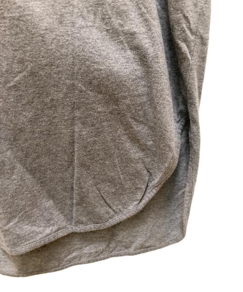 LOVE MOSCHINO（ラブモスキーノ）LOVE MOSCHINO (ラブモスキーノ) ラグランプリントカットソーワンピース グレー×ブラック サイズ:Mの古着・服飾アイテム