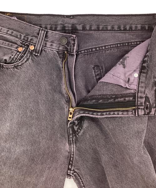 LEVI'S（リーバイス）LEVI'S (リーバイス) カラーデニムパンツ パープル サイズ:W32の古着・服飾アイテム