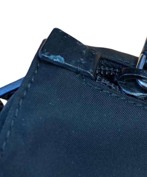 PRADA（プラダ）PRADA (プラダ) ナイロンショルダーバッグ ブラックの古着・服飾アイテム