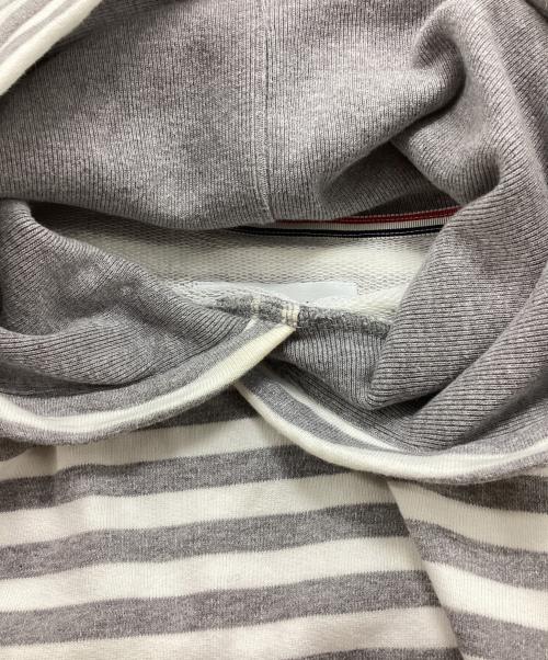 THOM BROWNE. NEW YORK（トムブラウン ニューヨーク）THOM BROWNE. NEW YORK (トムブラウンニューヨーク) ボーダーパーカー グレー サイズ:1の古着・服飾アイテム