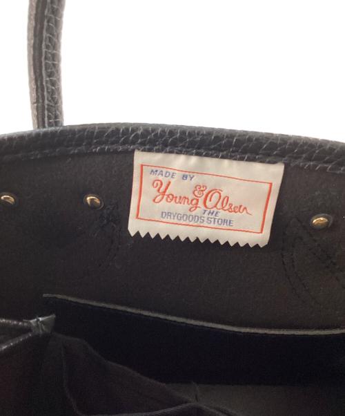 YOUNG & OLSEN The DRYGOODS STORE（ヤングアンドオルセン ザ ドライグッズストア）YOUNG & OLSEN The DRYGOODS STORE (ヤングアンドオルセン ザ ドライグッズストア) エンボスレザート―ト ブラックの古着・服飾アイテム