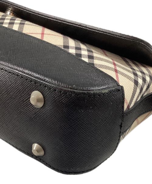 BURBERRY（バーバリー）BURBERRY (バーバリー) ノバチェックワンショルダーバッグ ブラック×ベージュの古着・服飾アイテム