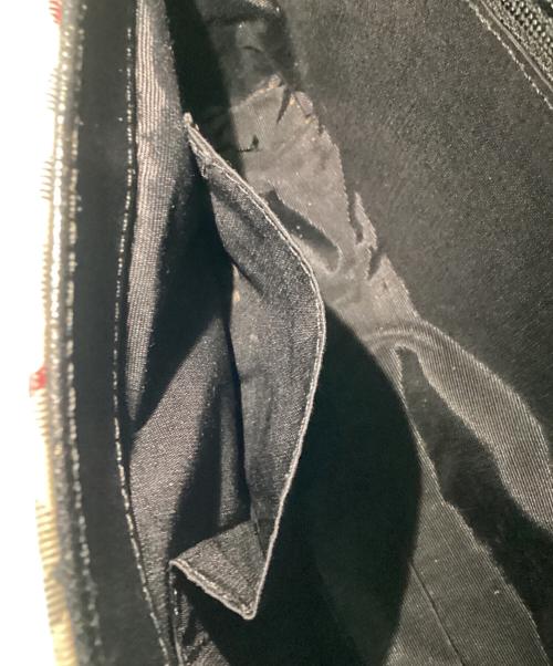 BURBERRY（バーバリー）BURBERRY (バーバリー) ノバチェックワンショルダーバッグ ブラック×ベージュの古着・服飾アイテム