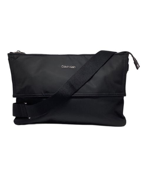 Calvin Klein（カルバンクライン）Calvin Klein (カルバンクライン) ユーティリティポケットクロスボディバッグ ブラックの古着・服飾アイテム