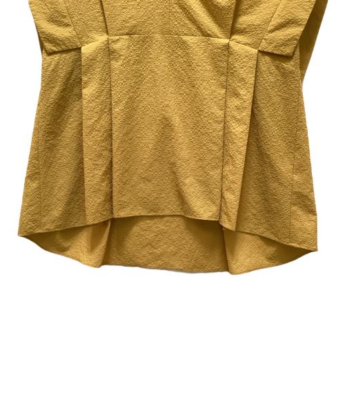 COLLAGE GALLARDAGALANTE（コラージュ ガリャルダガランテ）COLLAGE GALLARDAGALANTE (コラージュ ガリャルダガランテ) カラミウエストタックブラウス イエロー サイズ:FREEの古着・服飾アイテム