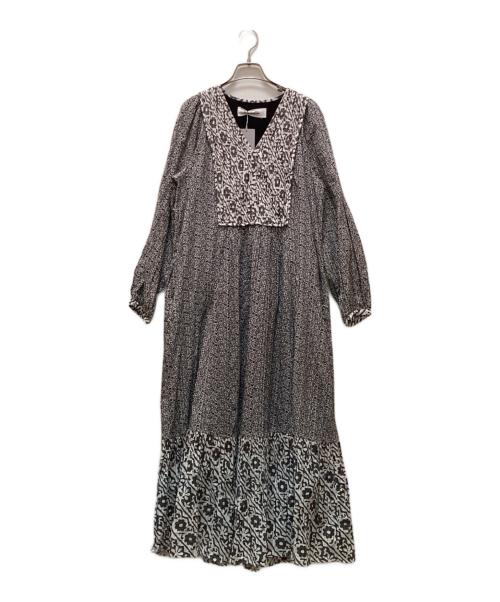 sara mallika（サラマリカ）sara mallika (サラマリカ) ダブルフラワープリントワンピース ブラック サイズ:Free 未使用品の古着・服飾アイテム