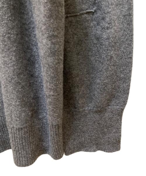 UNIQLO（ユニクロ）UNIQLO (ユニクロ) ANYA HINDMARCH (アニヤ・ハインドマーチ) コラボカシミヤハイネックセーター グレー サイズ:XLの古着・服飾アイテム