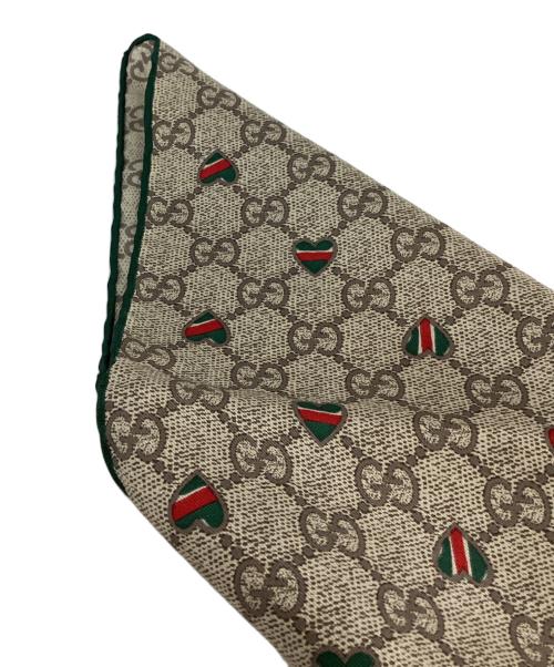 GUCCI（グッチ）GUCCI (グッチ) GG ハート シェリーライン シルクスカーフ ベージュの古着・服飾アイテム
