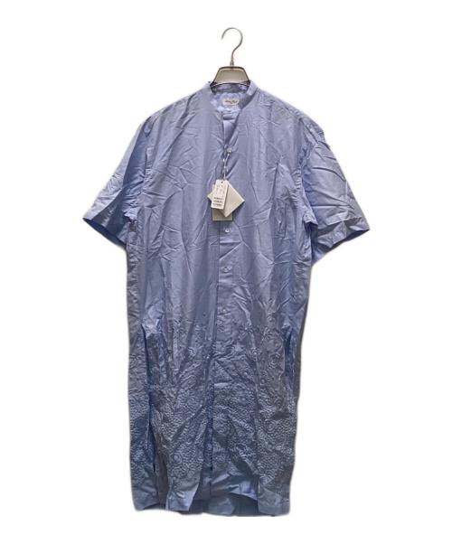 Salvatore Piccolo（サルヴァトーレ・ピッコロ）Salvatore Piccolo (サルヴァトーレ・ピッコロ) フラワー刺繍バンドカラーシャツワンピース ブルー サイズ:40 未使用品の古着・服飾アイテム